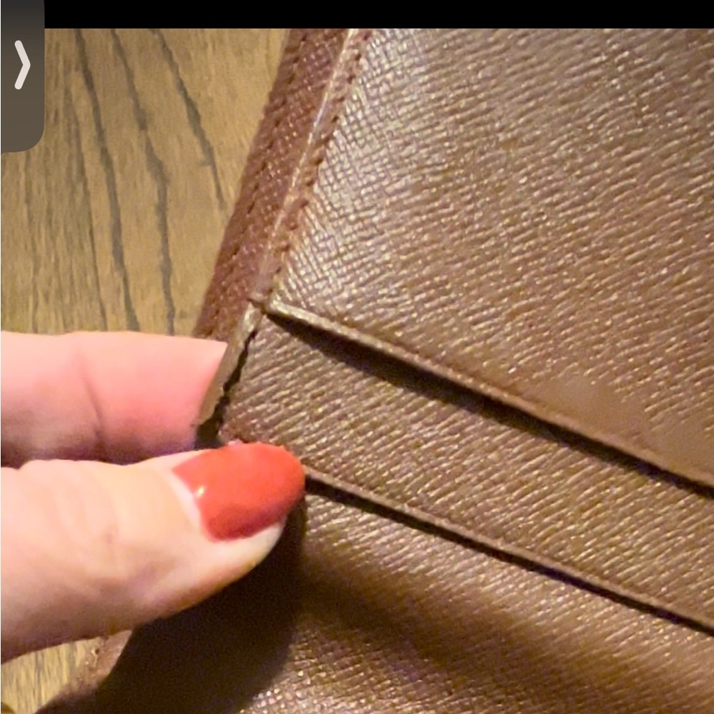 EUC • Louis Vuitton • Porte Papier Zippe Bifold Wallet - Picture 9 of 11